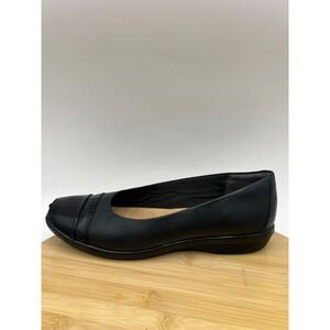 Clarks Comfort Black Slip-On Ballet Flats Women's Size 8.5M‎ Round Toe Work Shoe